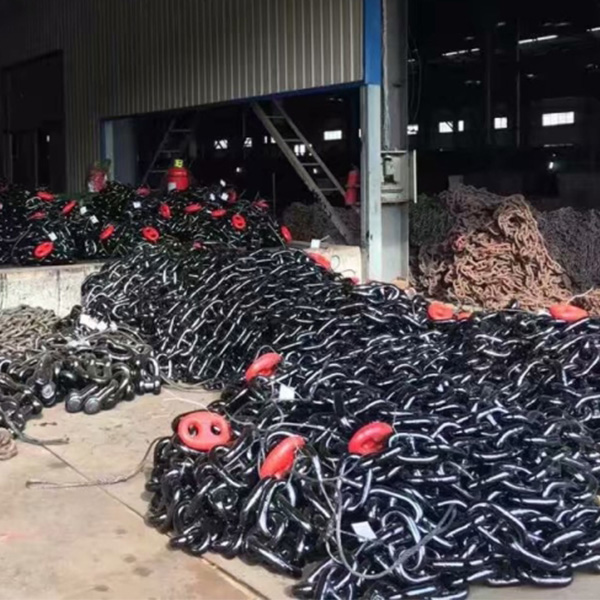 U2 anchor chain 7124267.jpg U2 anchor chain 7.jpg